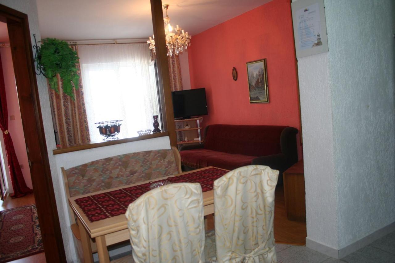Apartmani Jankov Krk Town Kültér fotó