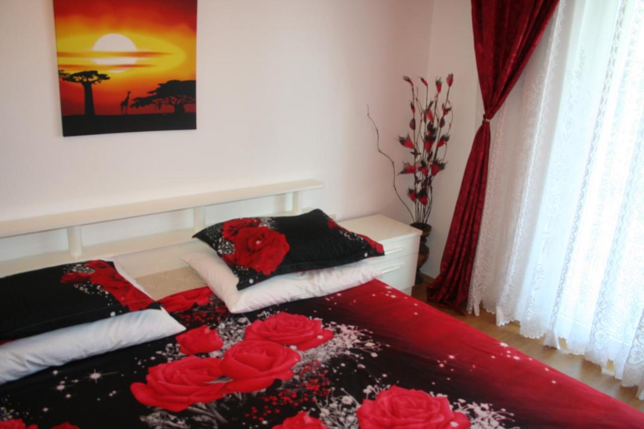 Apartmani Jankov Krk Town Kültér fotó
